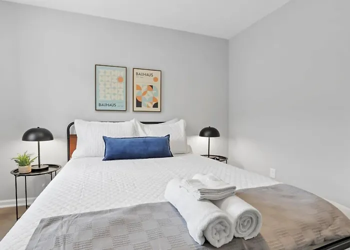 The Schumacher Townhouse - 2 Br Apartamento Columbus